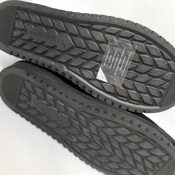 KOOLABURRA by UGG Andrah Short Black Suede Boot - Picture 5 of 8